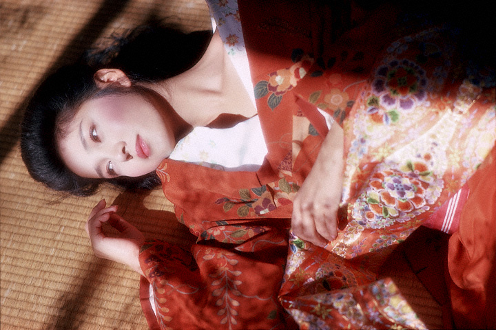 筱山纪信与樋口可南子的《贅沢な時間》写真集