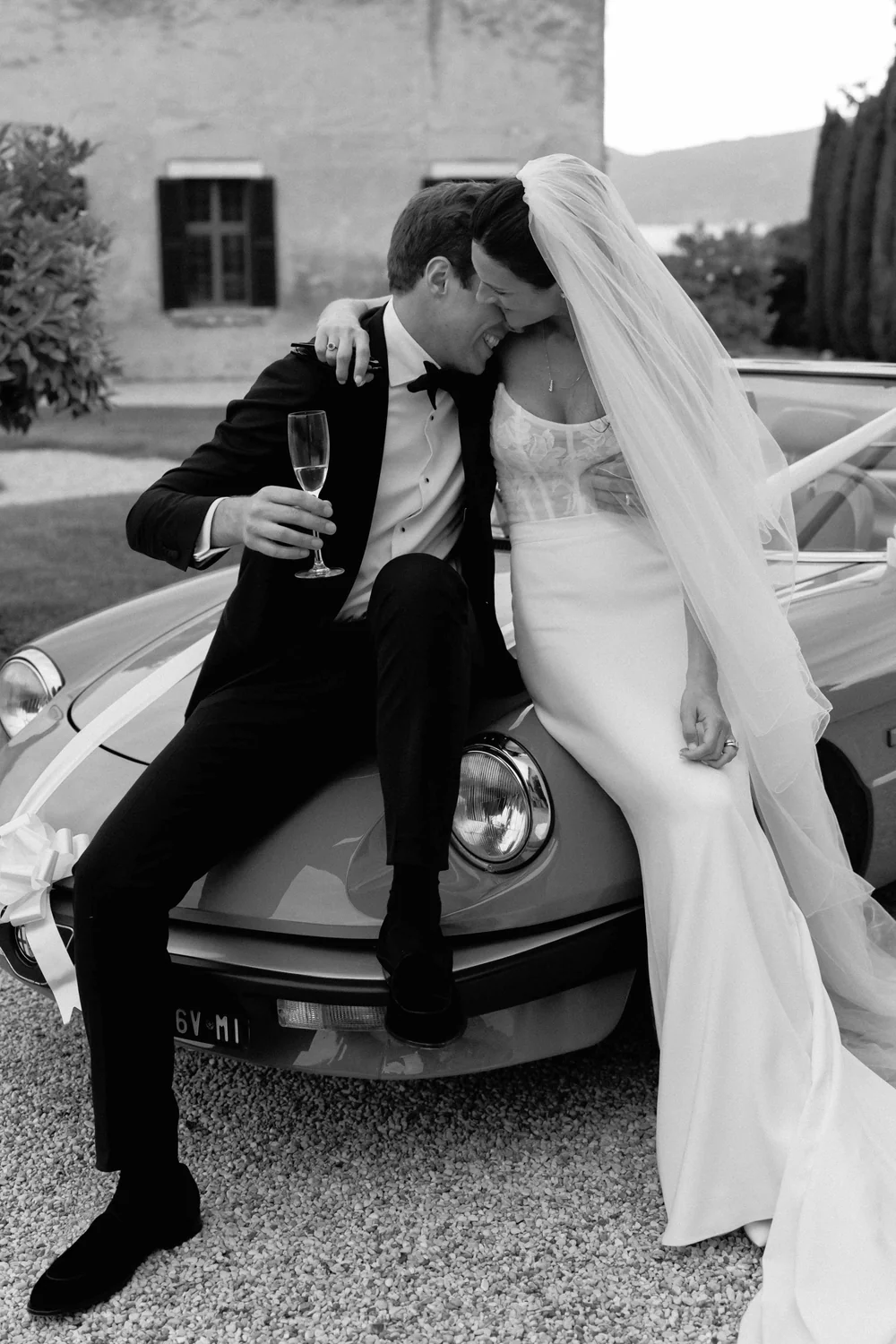 LR预设下载:Kreativ Wedding KWP07电影感现代婚礼调色工具全能包